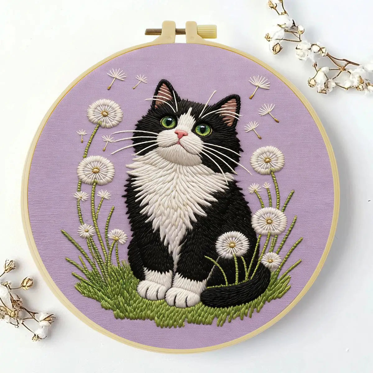 Dandelion Cat Embroidery Kit