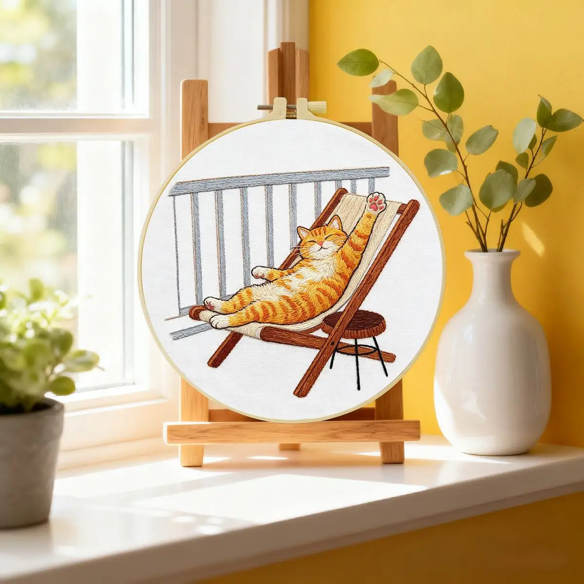 Lazy Summer Cat Embroidery Kit