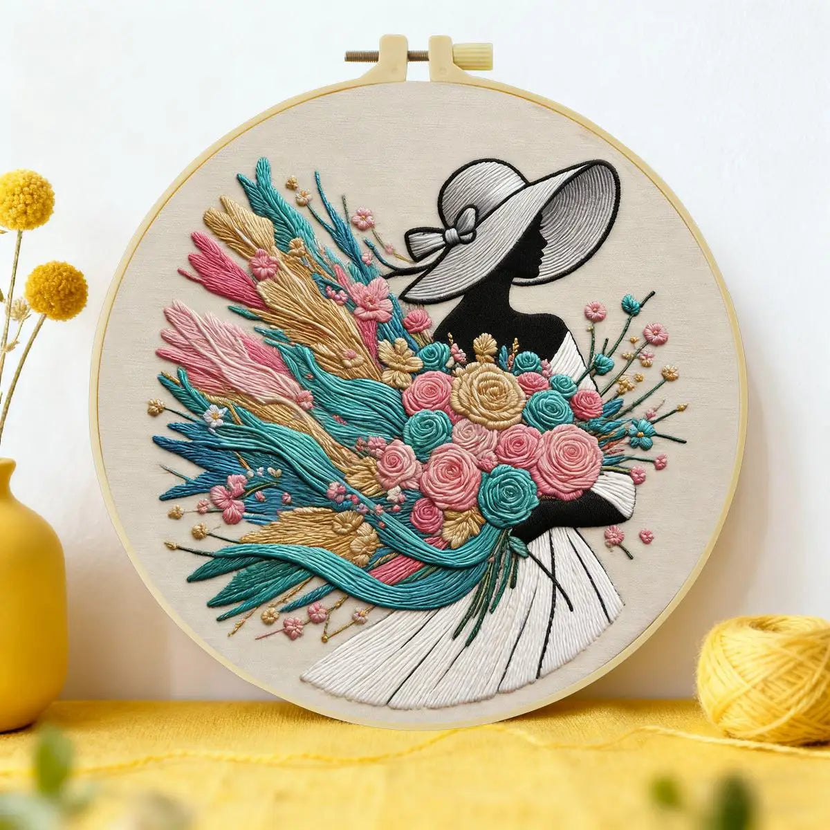 Elegant Floral Lady Embroidery Kit – Vintage Fashion DIY Hand Embroidery Set 👒🌸✨
