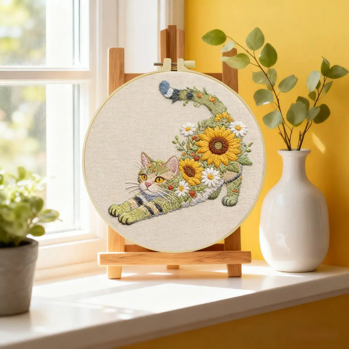 Sunflower Cat Embroidery Kit